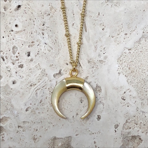 💫Last One💫18k Gold Horn Crescent Choker Necklace - Picture 1 of 5